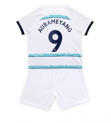 Chelsea Aubameyang #9 Bortedraktsett Barn 2022-23 Kortermet (+ Korte bukser)